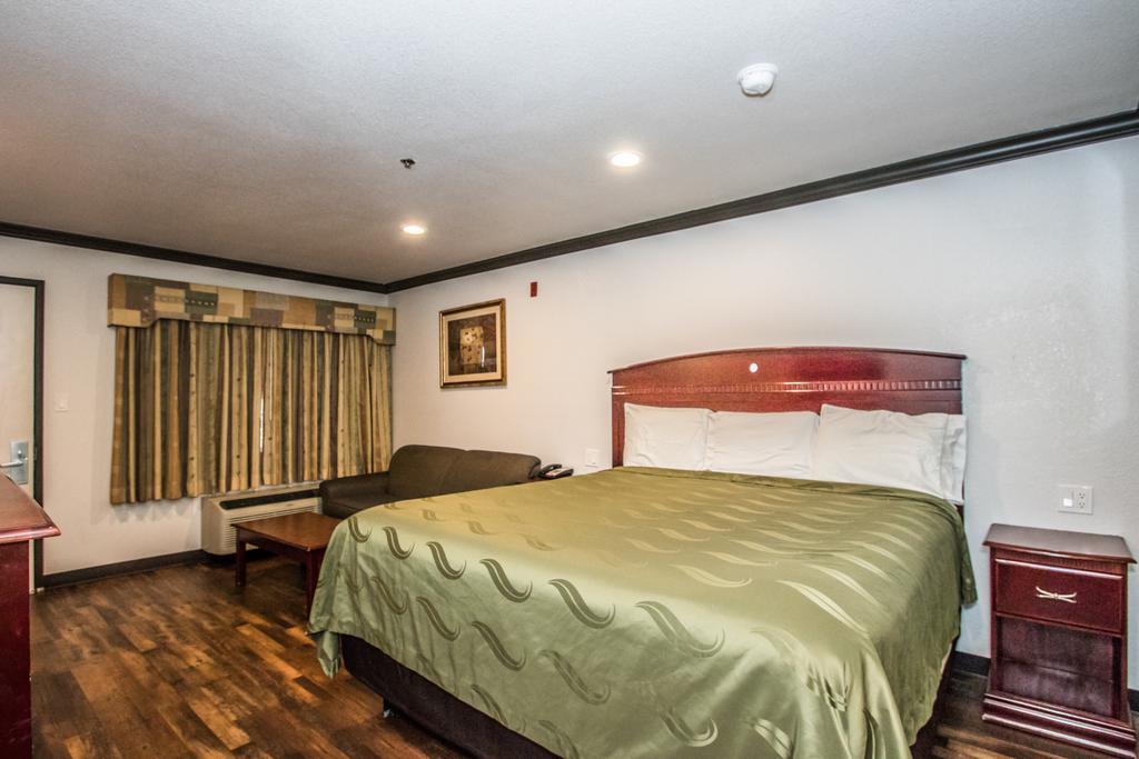 Americas Best Value Inn Fort Worth Eksteriør bilde
